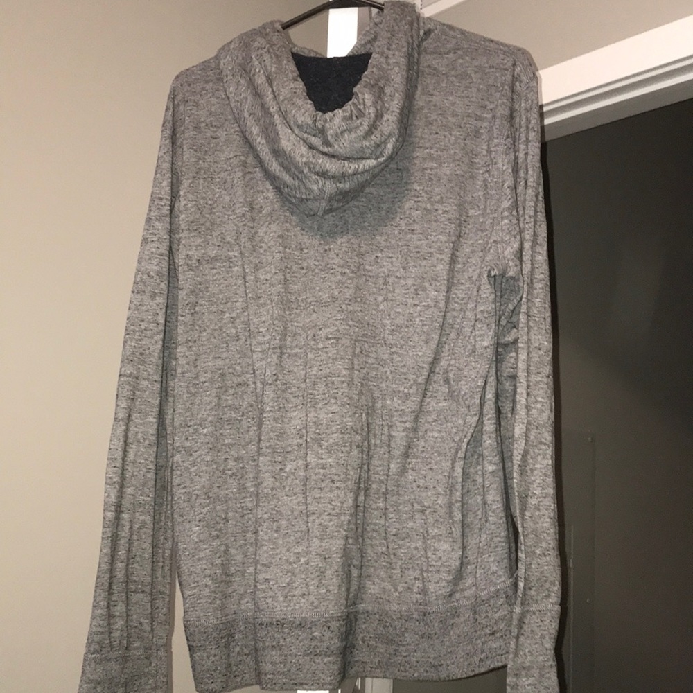 American Eagle lightweight hoodie - Picture 3 of 3